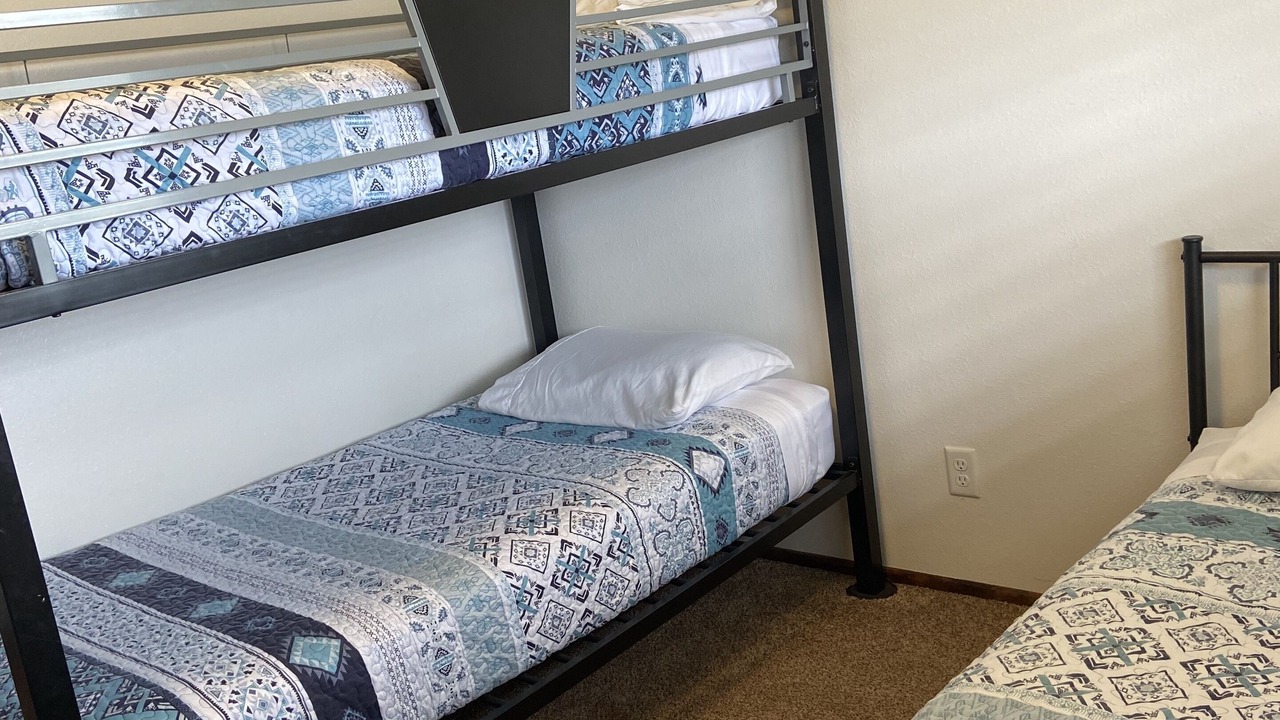 Photo of Bedroom in Vernal