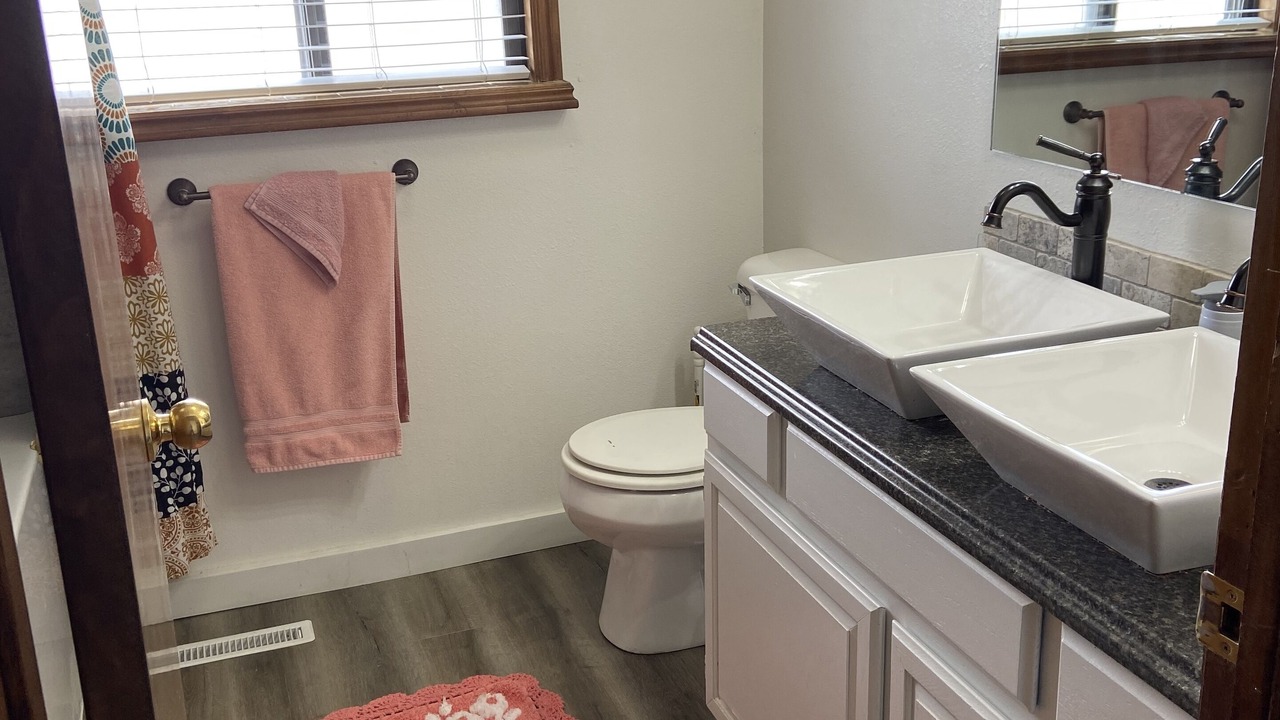 Photo of Bathroom in Vernal