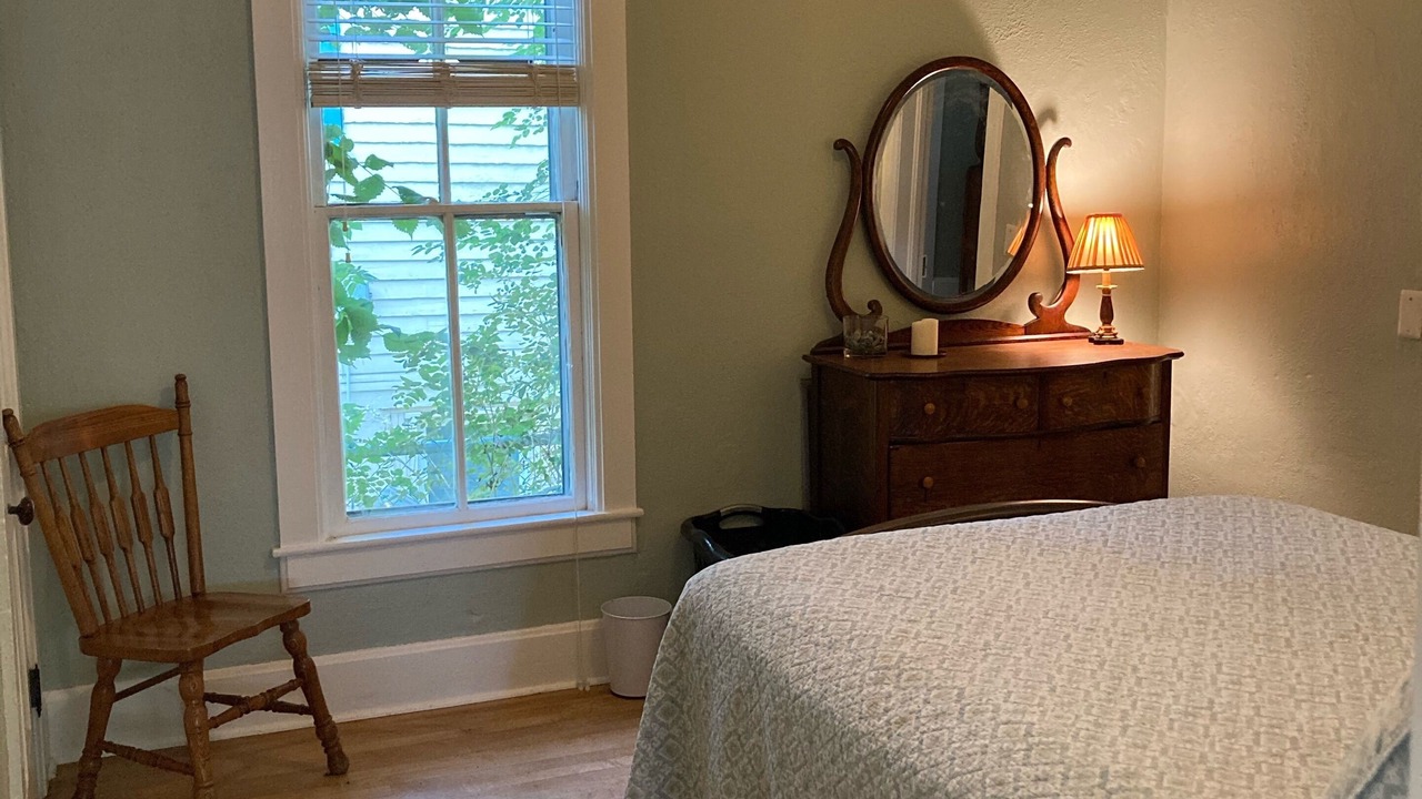 Photo of Bedroom in Mandan