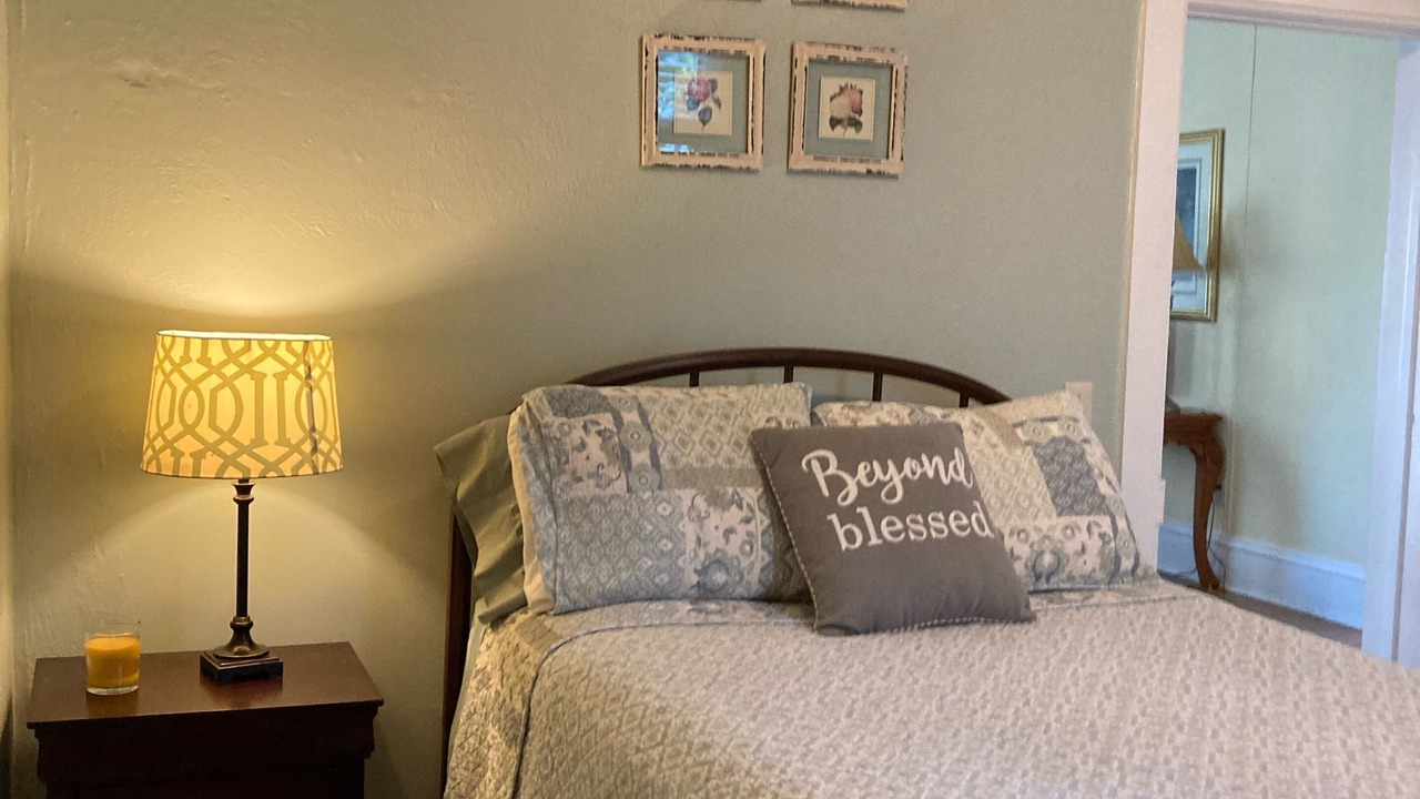 Photo of Bedroom in Mandan