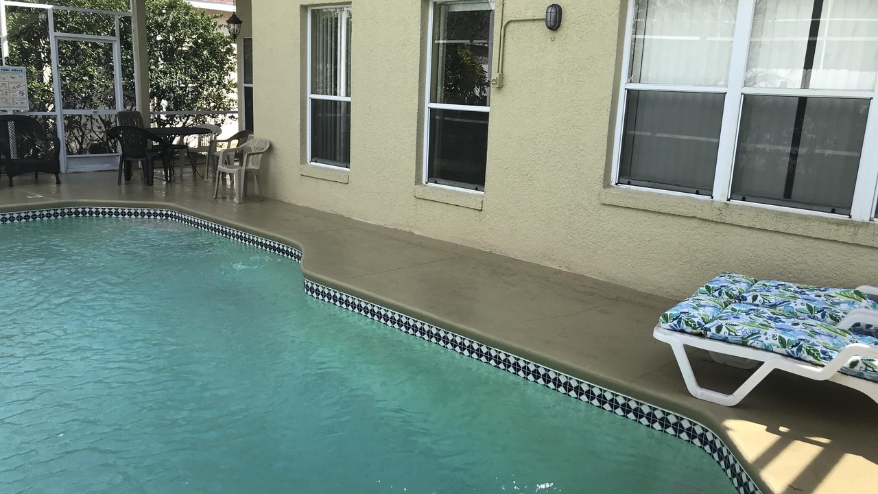 Photo of Outdoor in Lake Davenport Estates