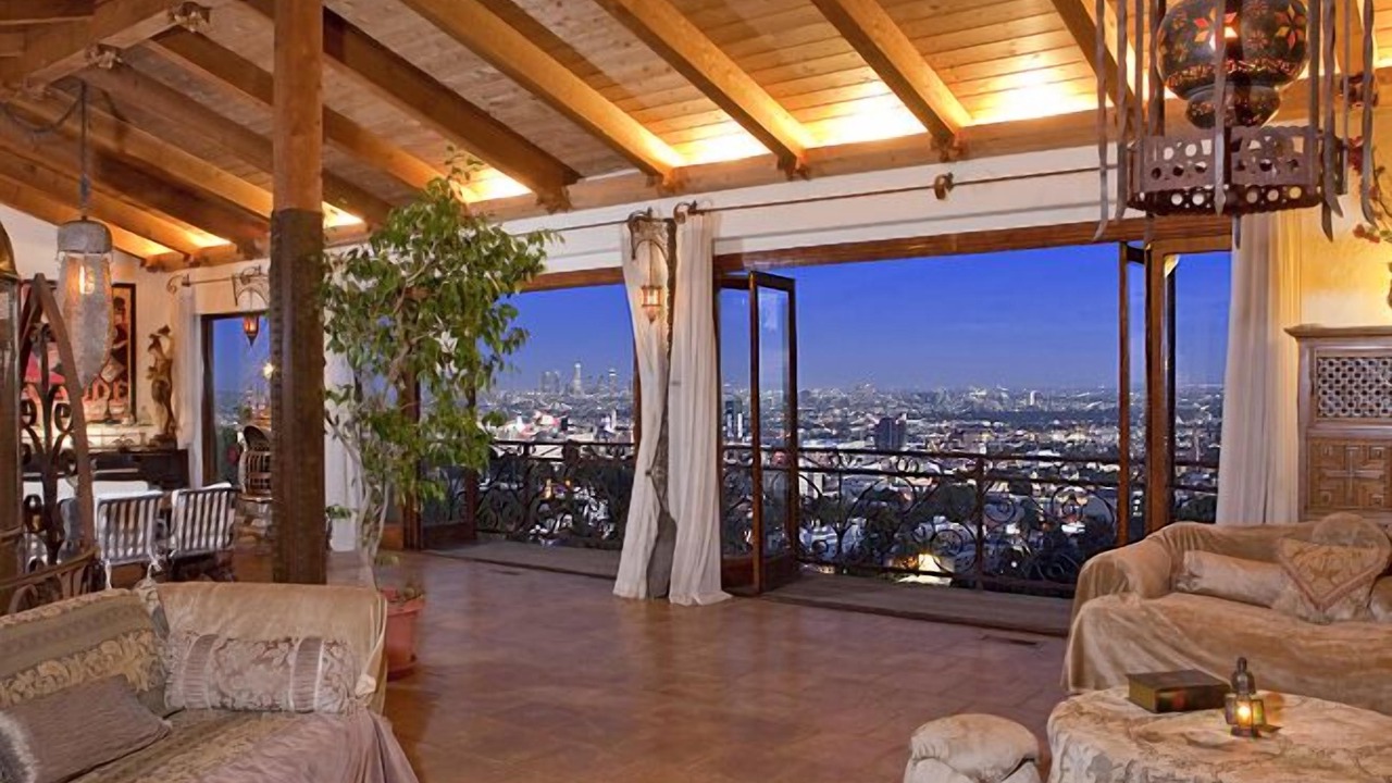Photo of Bedroom in Hollywood Heights
