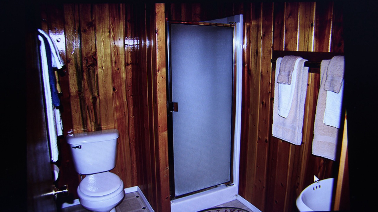 Photo of Bathroom in Wapiti