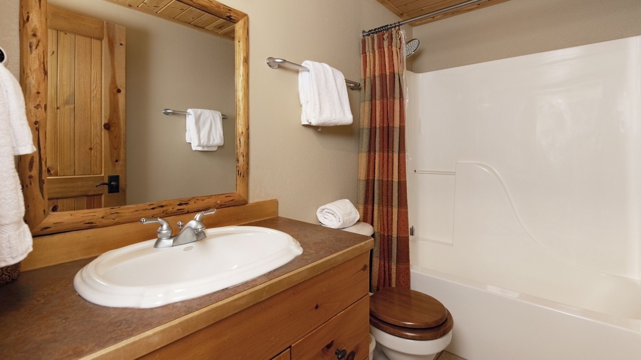 Photo of Bathroom in Big Sky