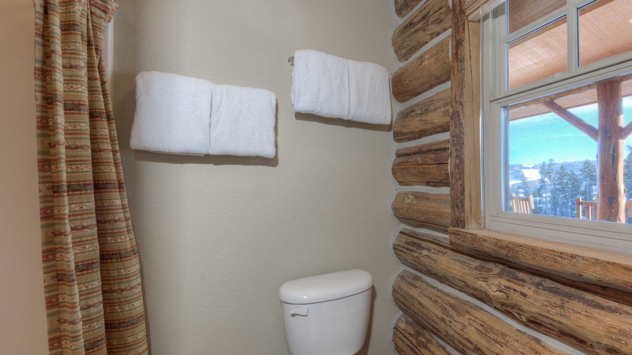 Photo of Bathroom in Big Sky