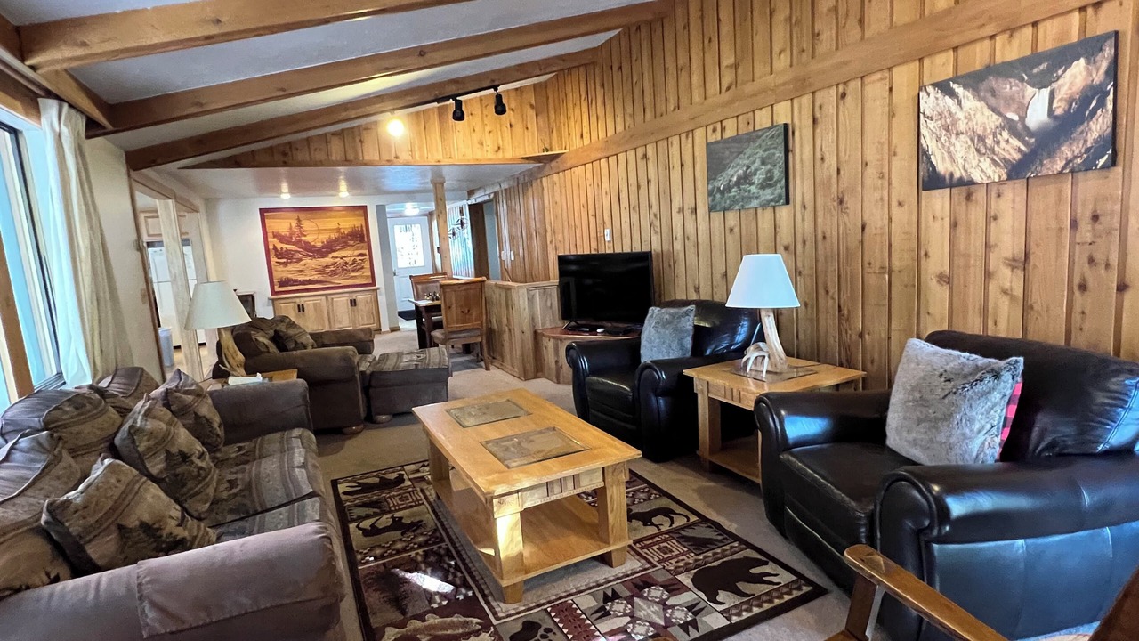 Photo of Others in West Yellowstone