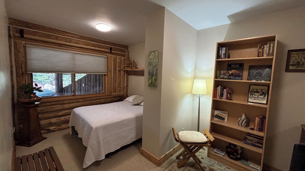 Photo of Bedroom in Bozeman