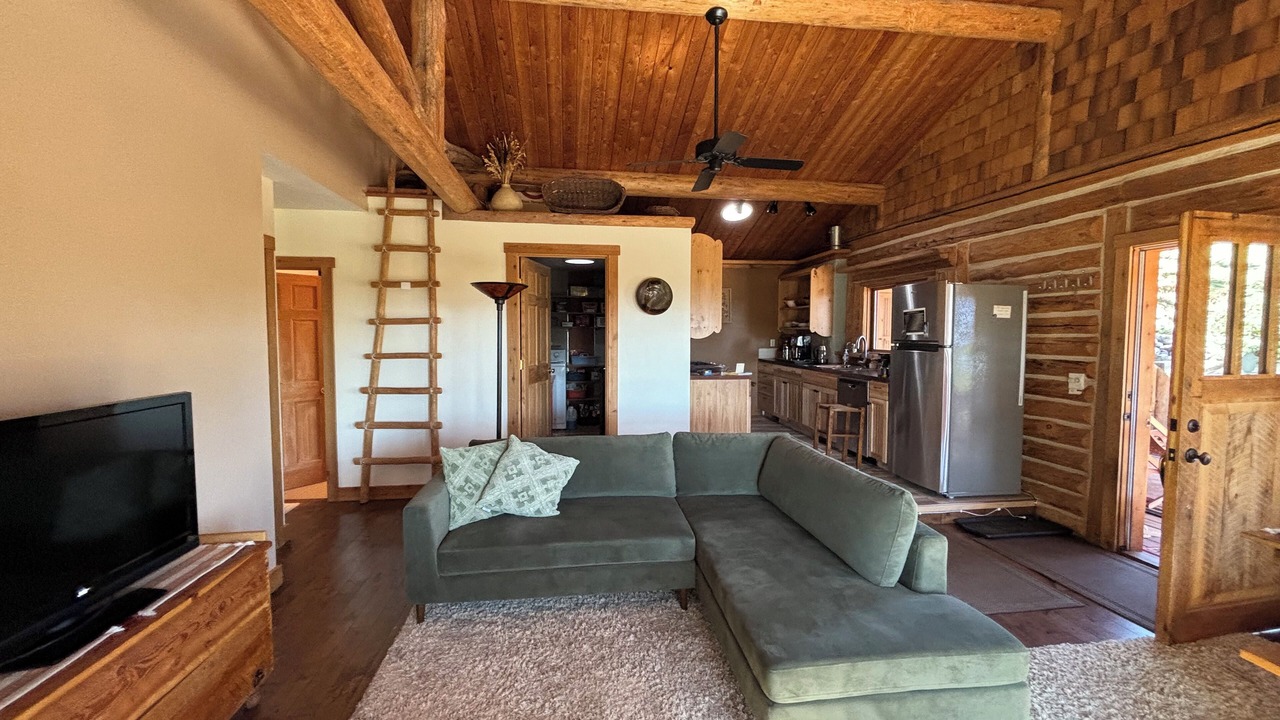 Photo of Bedroom in Bozeman