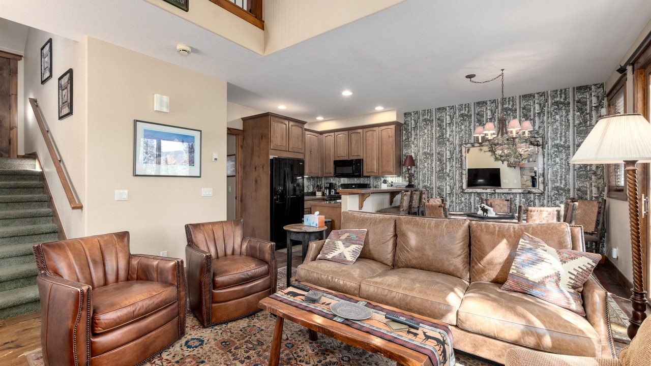 Photo of Livingroom in Four O'Clock