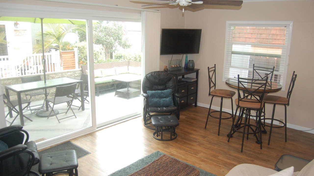 Photo of Bedroom in Mission Beach