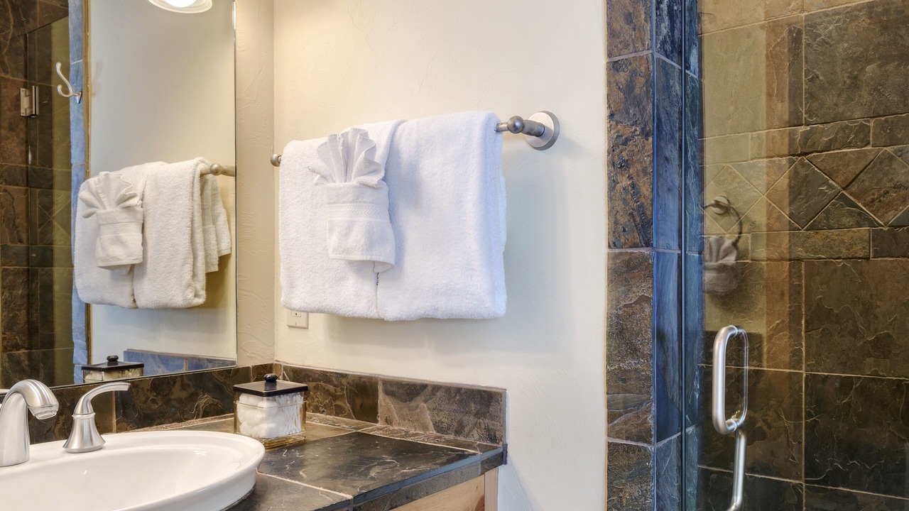 Photo of Bathroom in Big Sky