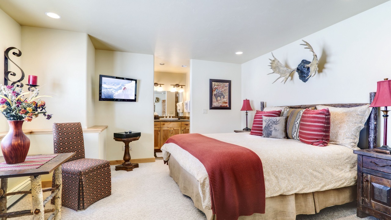 Photo of Bedroom in Big Sky