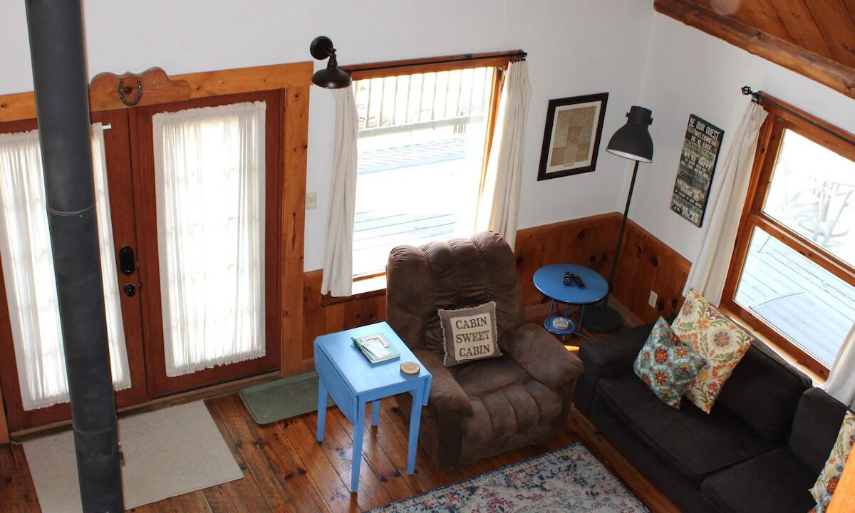 Photo of Livingroom in Nelsonville