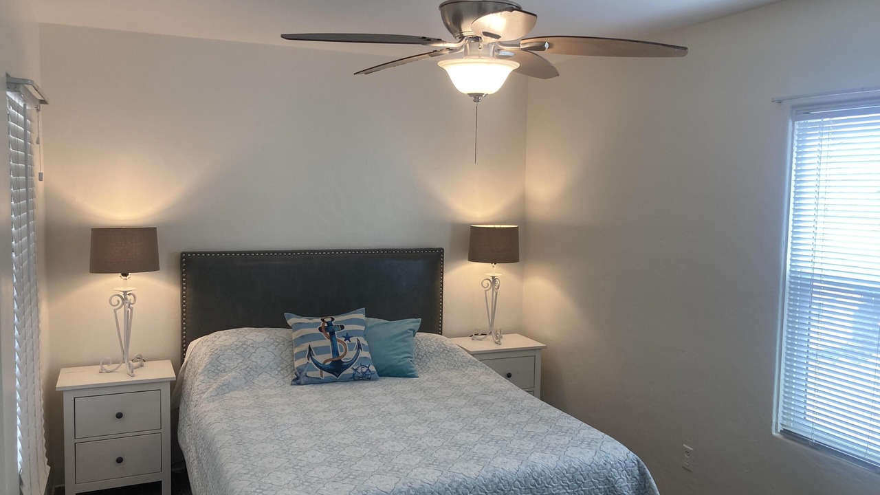 Photo of Bedroom in Mission Beach