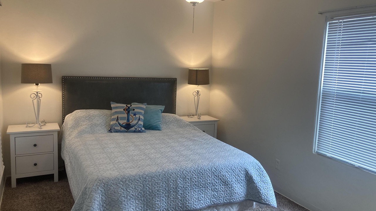 Photo of Bedroom in Mission Beach