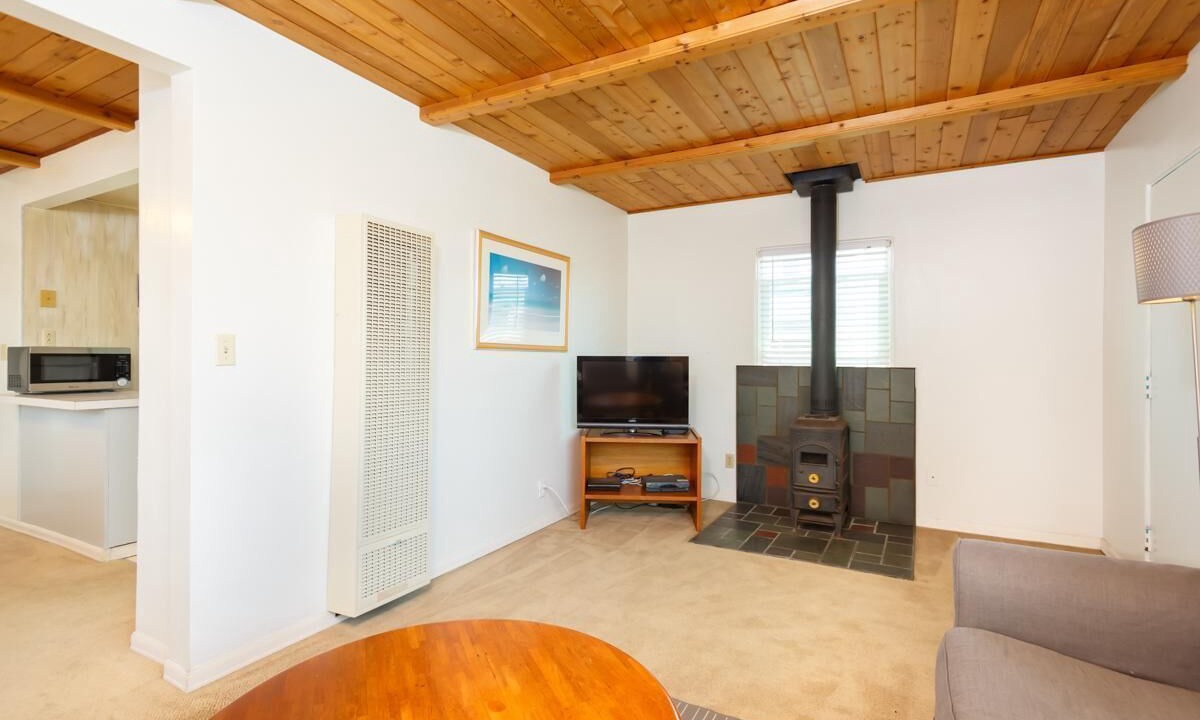 Photo of Livingroom in Mission Beach