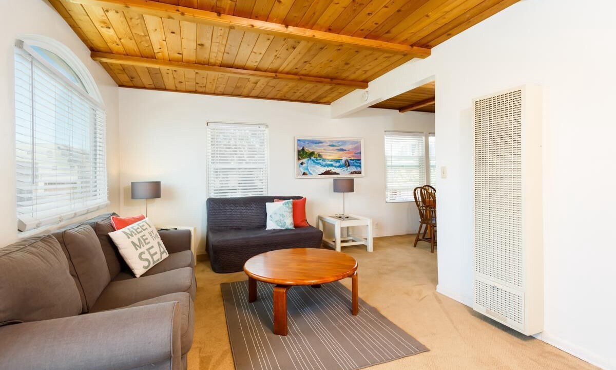 Photo of Livingroom in Mission Beach