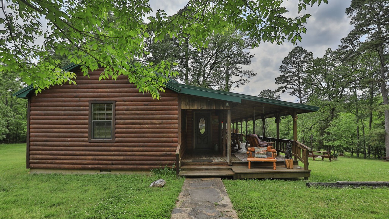 Photo of Others in Broken Bow