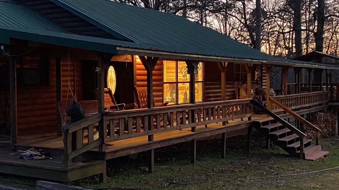 Photo of Others in Broken Bow