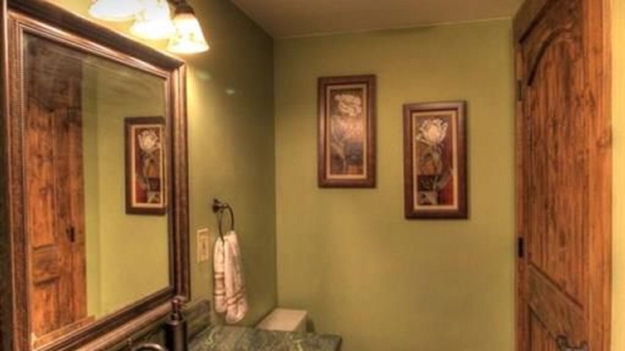 Photo of Bathroom in Helena