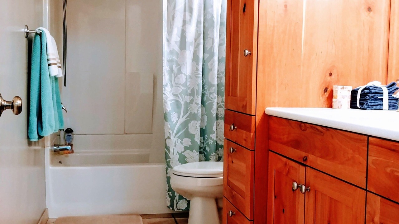 Photo of Bathroom in East Central
