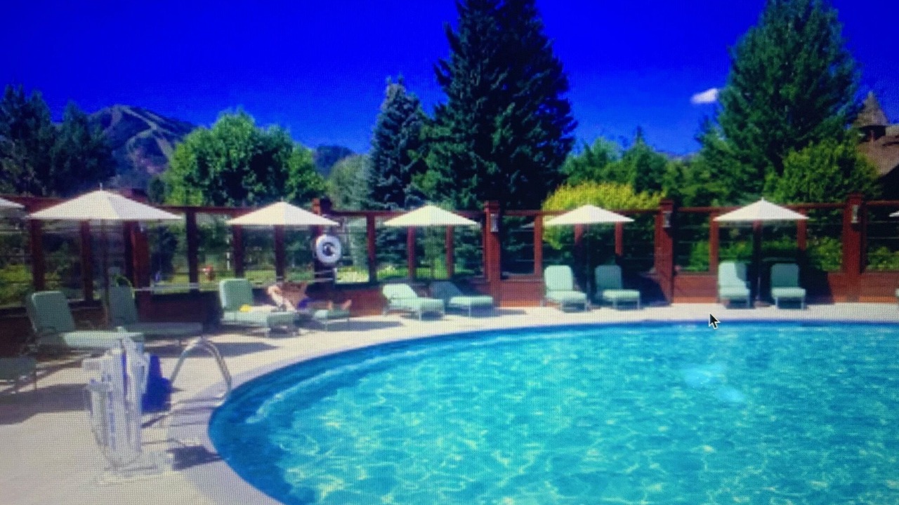 Photo of Outdoor in Elkhorn