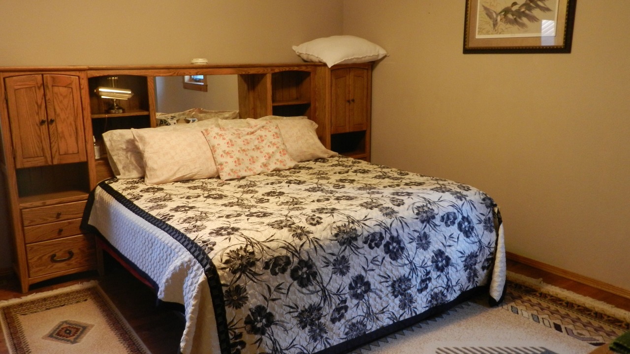 Photo of Bedroom in White Sulphur Springs