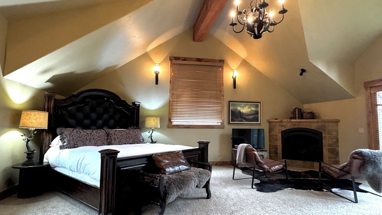 Photo of Bedroom in Powder Ridge