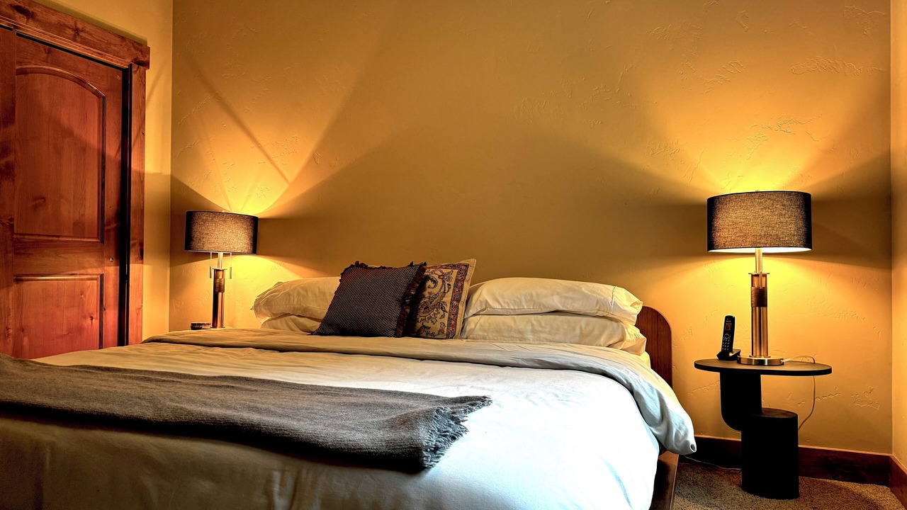 Photo of Bedroom in Powder Ridge