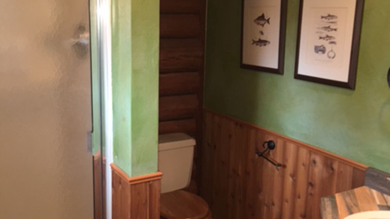 Photo of Bathroom in Condon