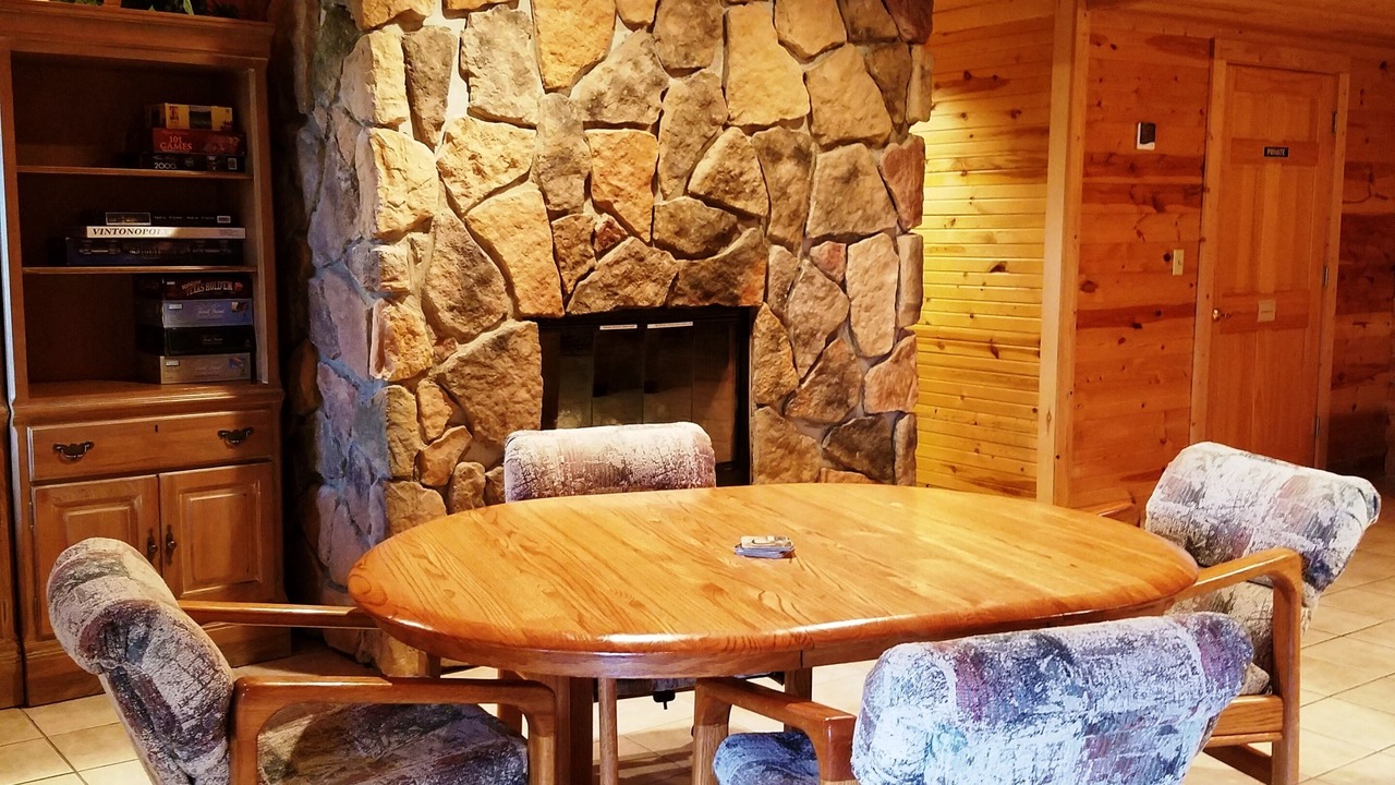 Photo of Livingroom in Nelsonville