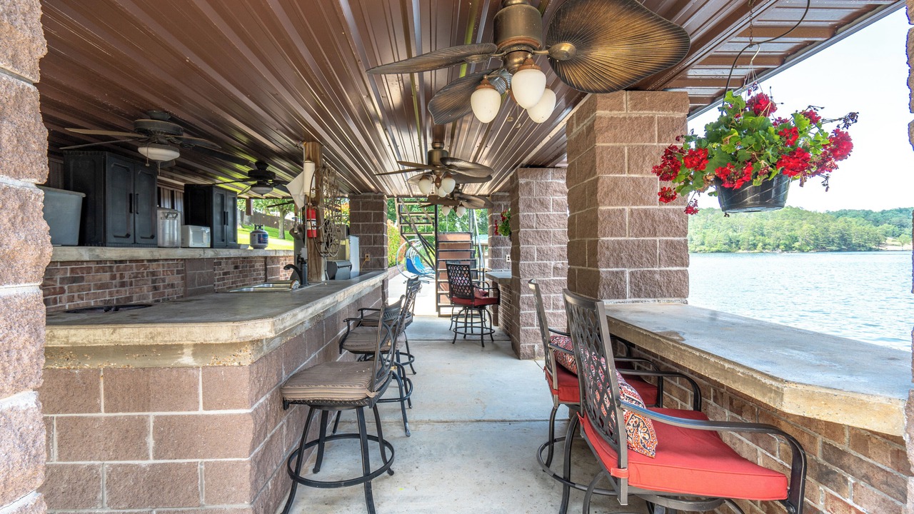 Photo of Outdoor in Mid America