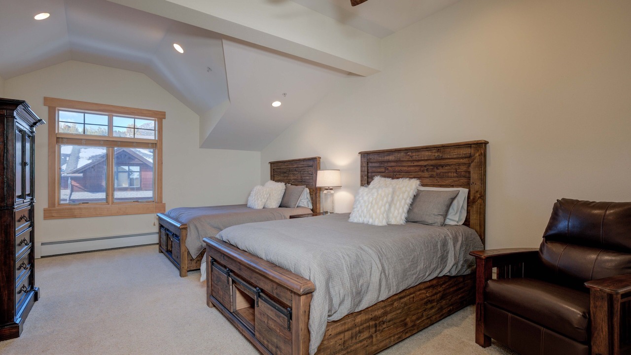 Photo of Others in Big Sky Meadow Village