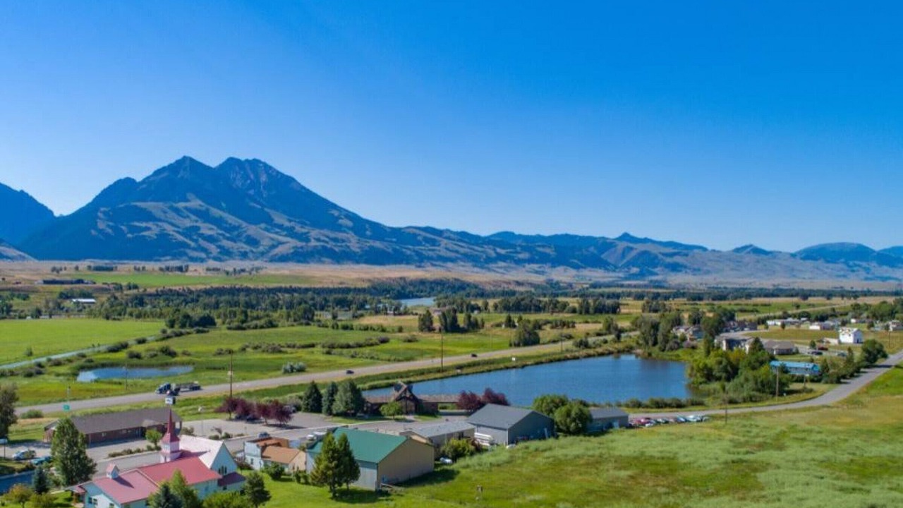 Photo of Outdoor in Emigrant