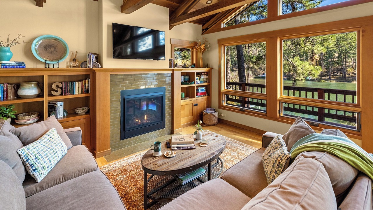 Photo of Livingroom in Lakeside
