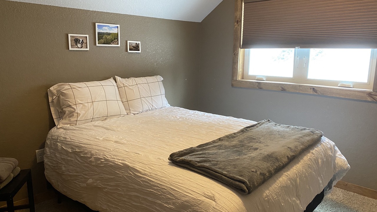 Photo of Bedroom in Deadwood