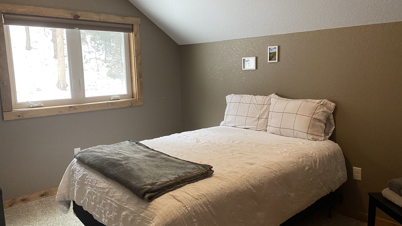 Photo of Bedroom in Deadwood