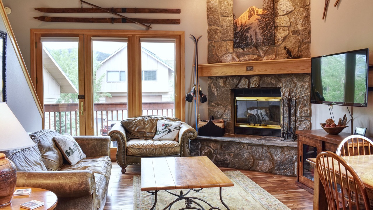 Photo of Livingroom in Big Horn