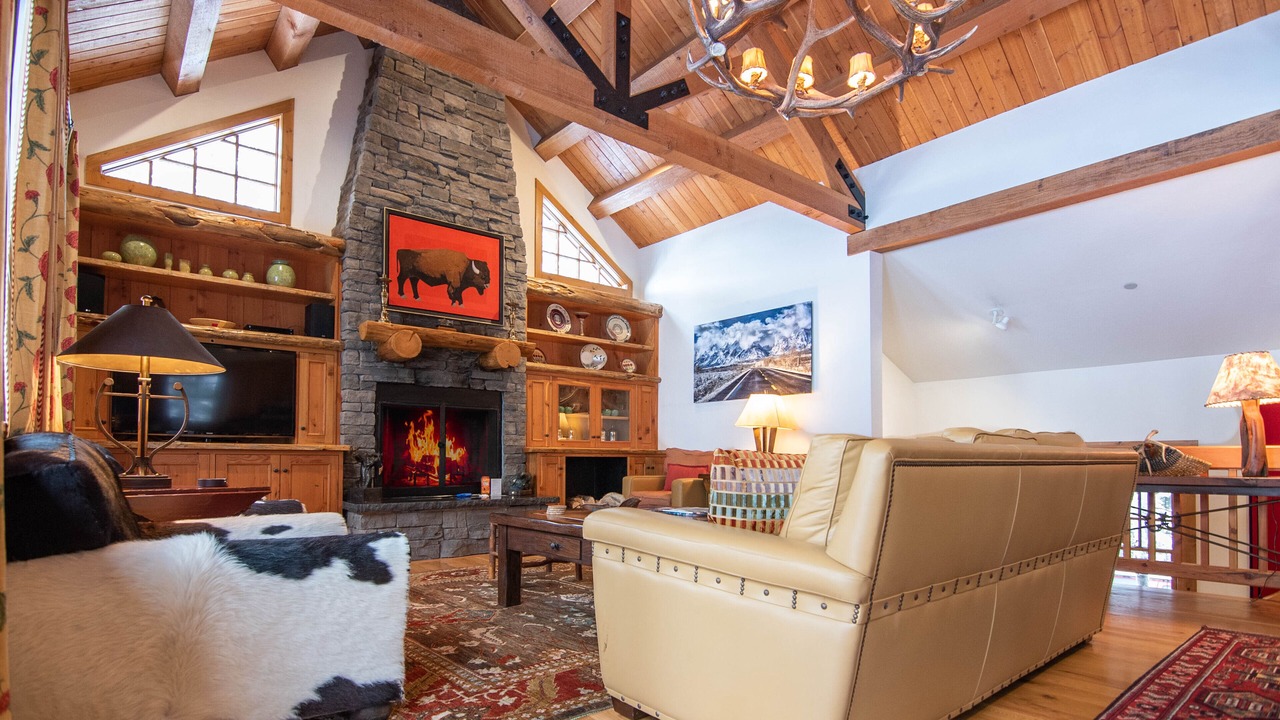 Photo of Livingroom in Teton Village