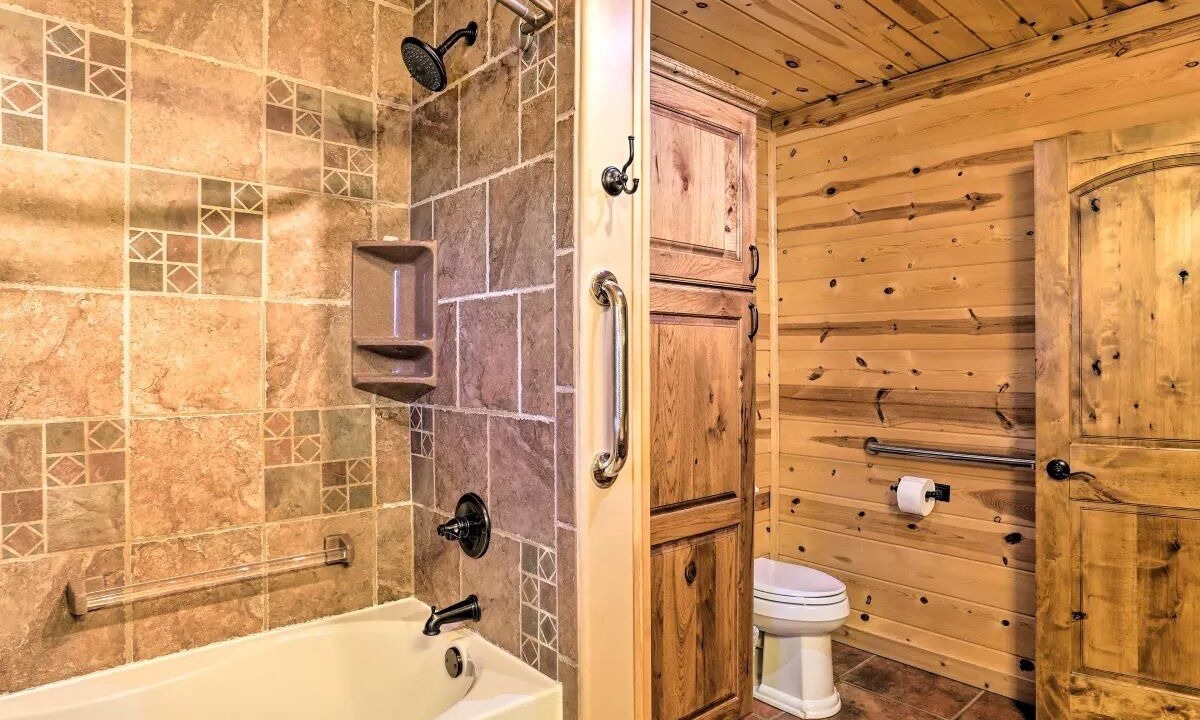 Photo of Bathroom in Hot Springs