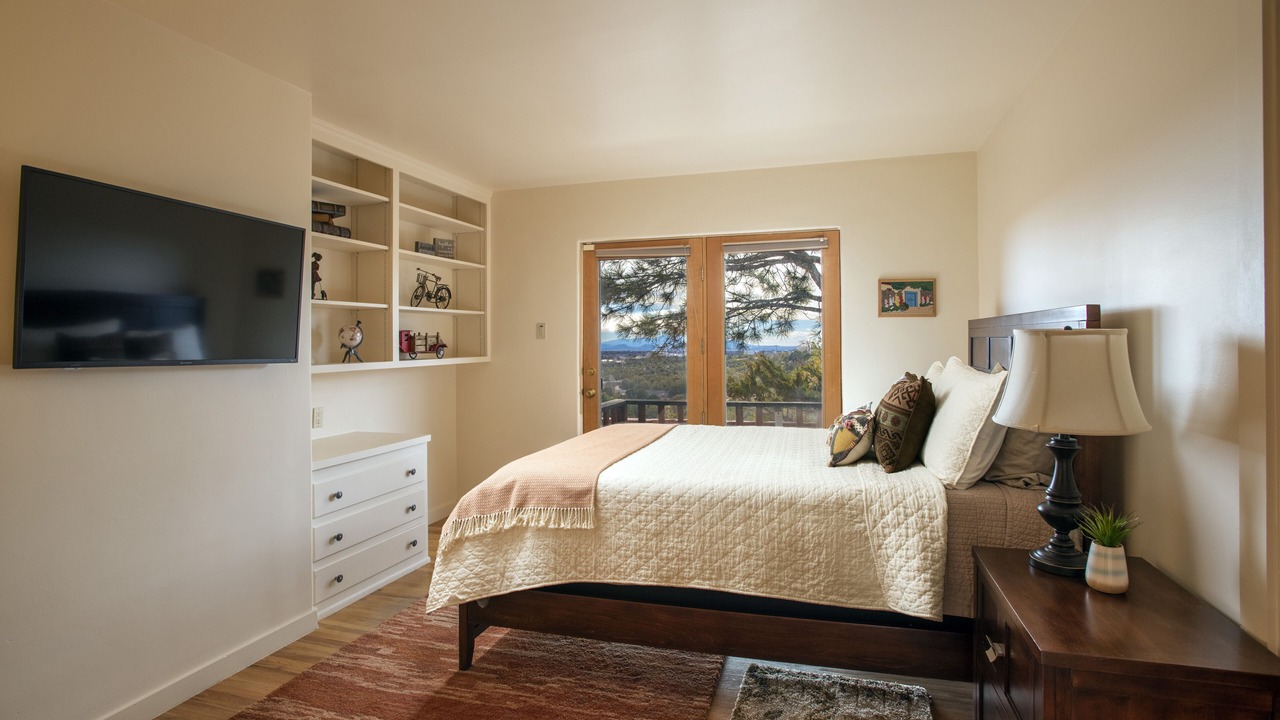 Photo of Bedroom in Northeast Santa Fe