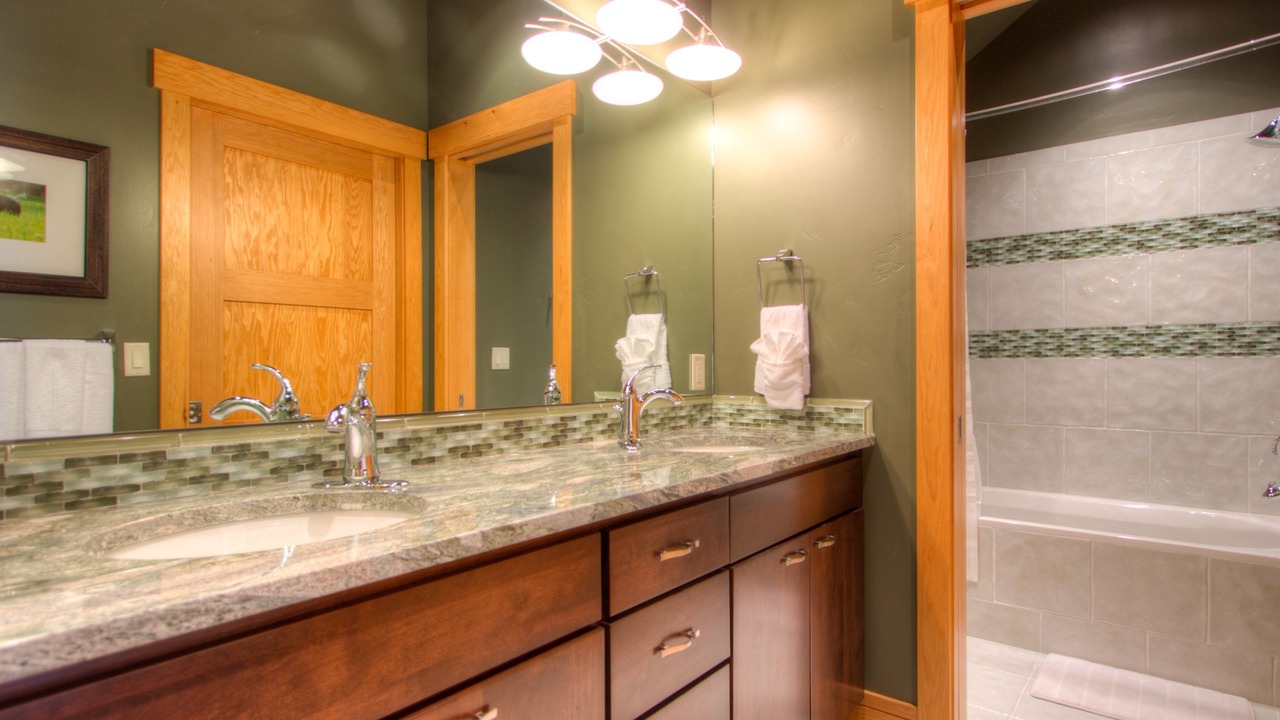 Photo of Bathroom in Big Sky