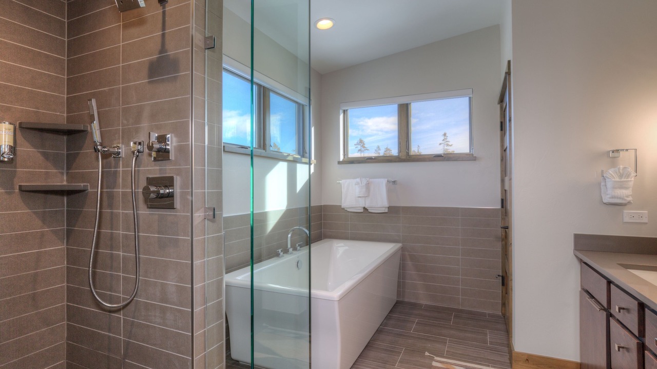 Photo of Bathroom in Powder Ridge