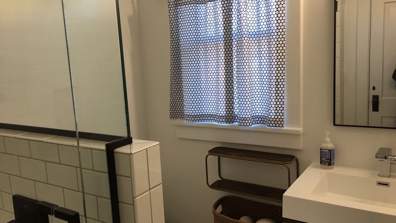 Photo of Bathroom in East End