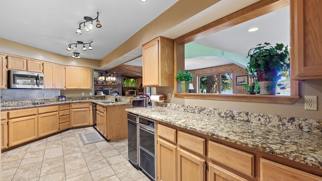 Photo of Kitchen in Spirit Lake