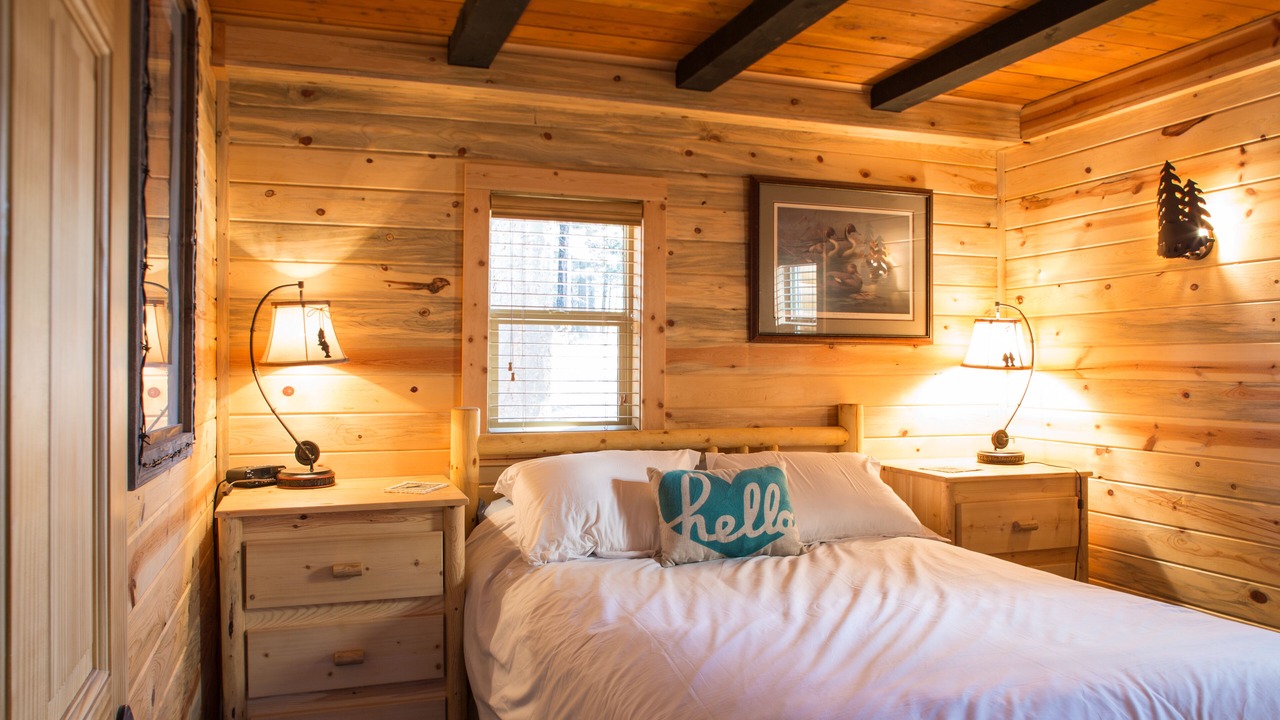 Photo of Bedroom in Bigfork