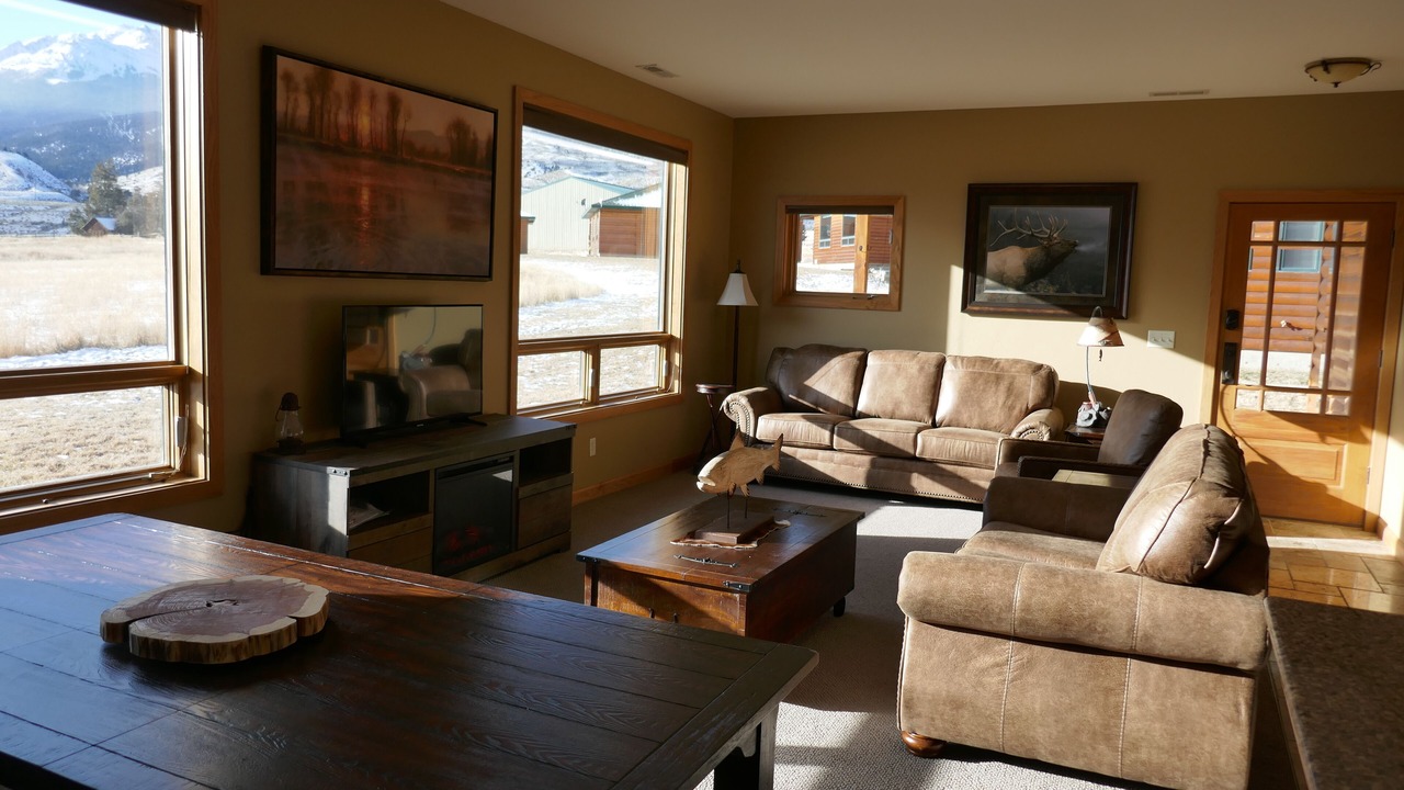 Photo of Livingroom in Gardiner