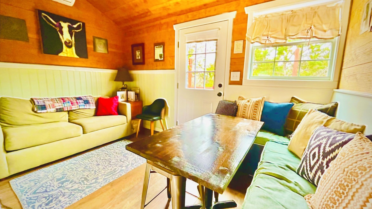 Photo of Livingroom in Dripping Springs