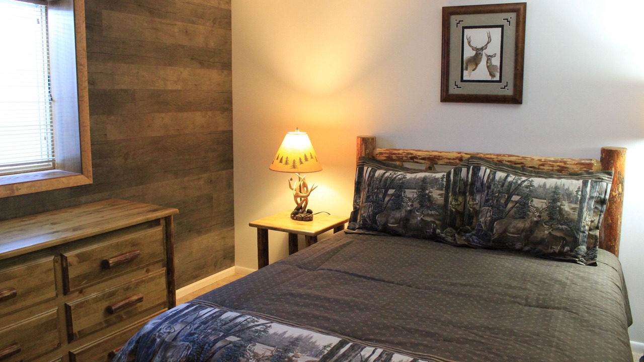 Photo of Bedroom in Cascade