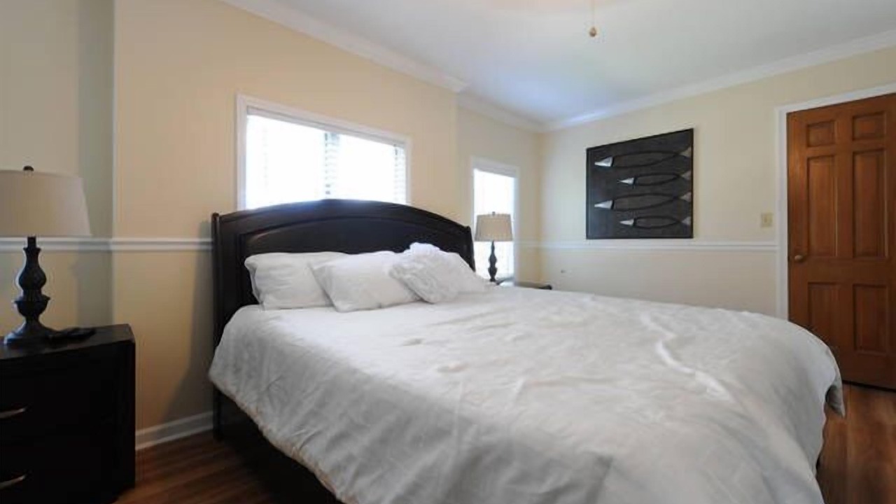 Photo of Bedroom in Oak Park